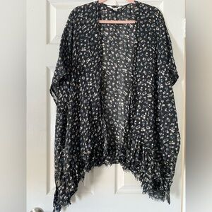 Lauren Conrad Floral Kimono One Size
